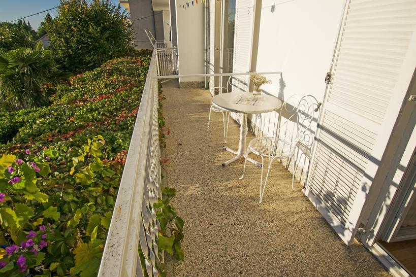Apartment Duda Starigrad Paklenica Bilik gambar