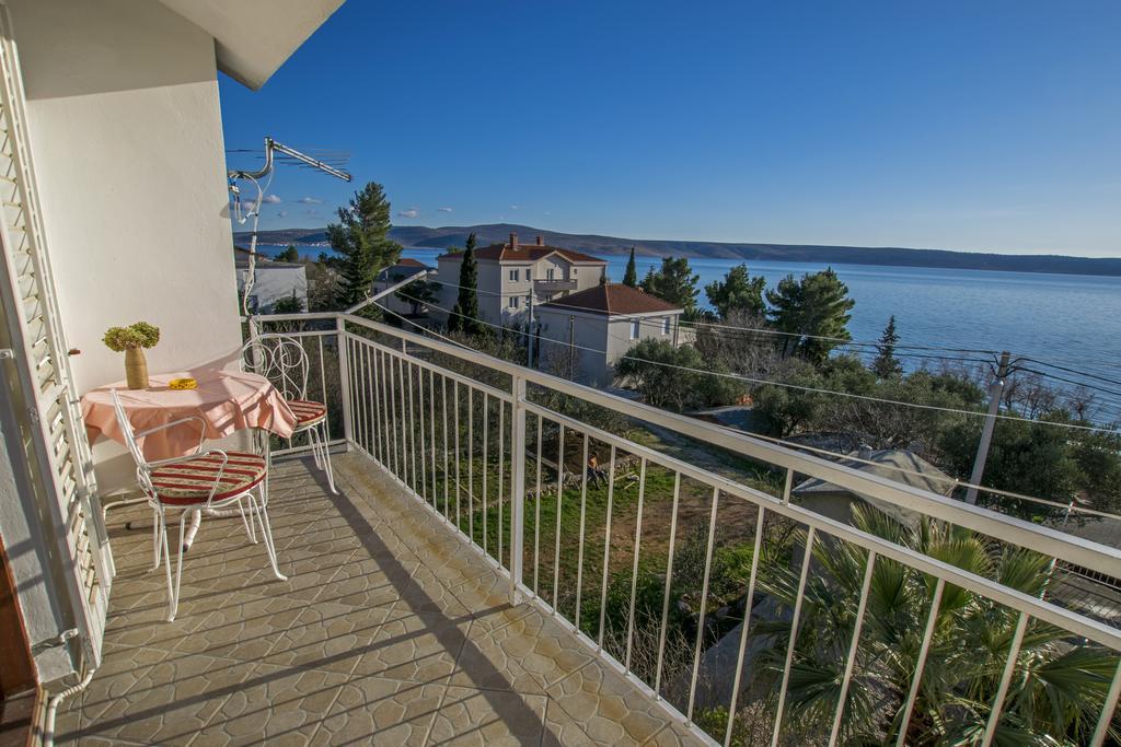 Apartment Duda Starigrad Paklenica Luaran gambar