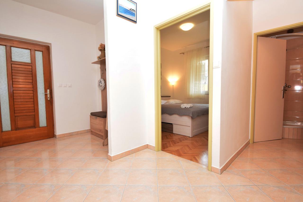 Apartment Duda Starigrad Paklenica Luaran gambar