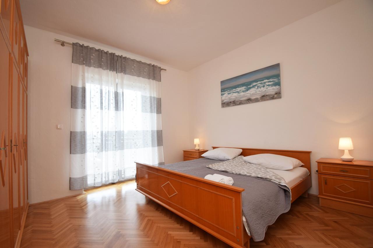 Apartment Duda Starigrad Paklenica Luaran gambar